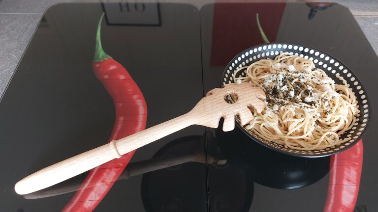 Cuillère pour les pâtes