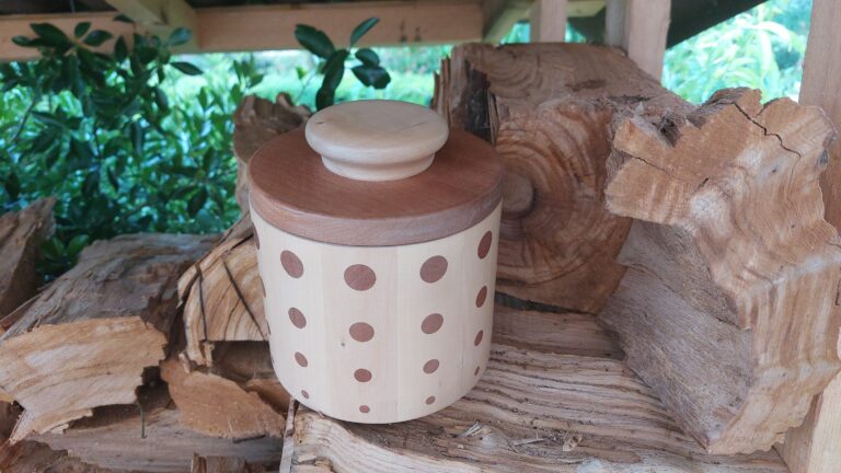 Boite bouchonnée